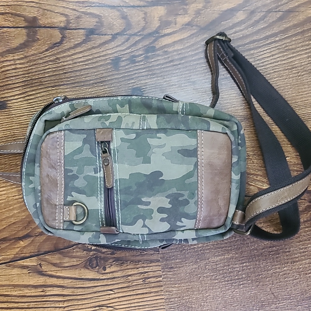Camo Scully crossbody bag.  Used 1x